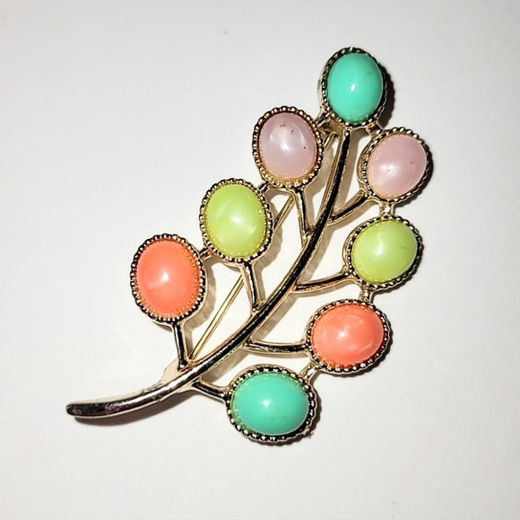 SARAH COVENTRY "CANDY LAND" PASTEL PIN BROOCH 1970s - Picture 6 of 6